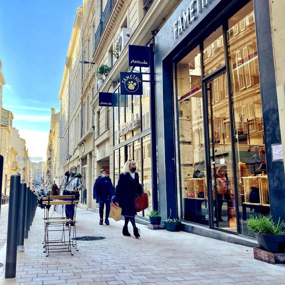 marque éthique maroquinerie cuir transparence made in france responsable éco-responsable engagée local française artisanal maroquinier artisan label faméthic créateur