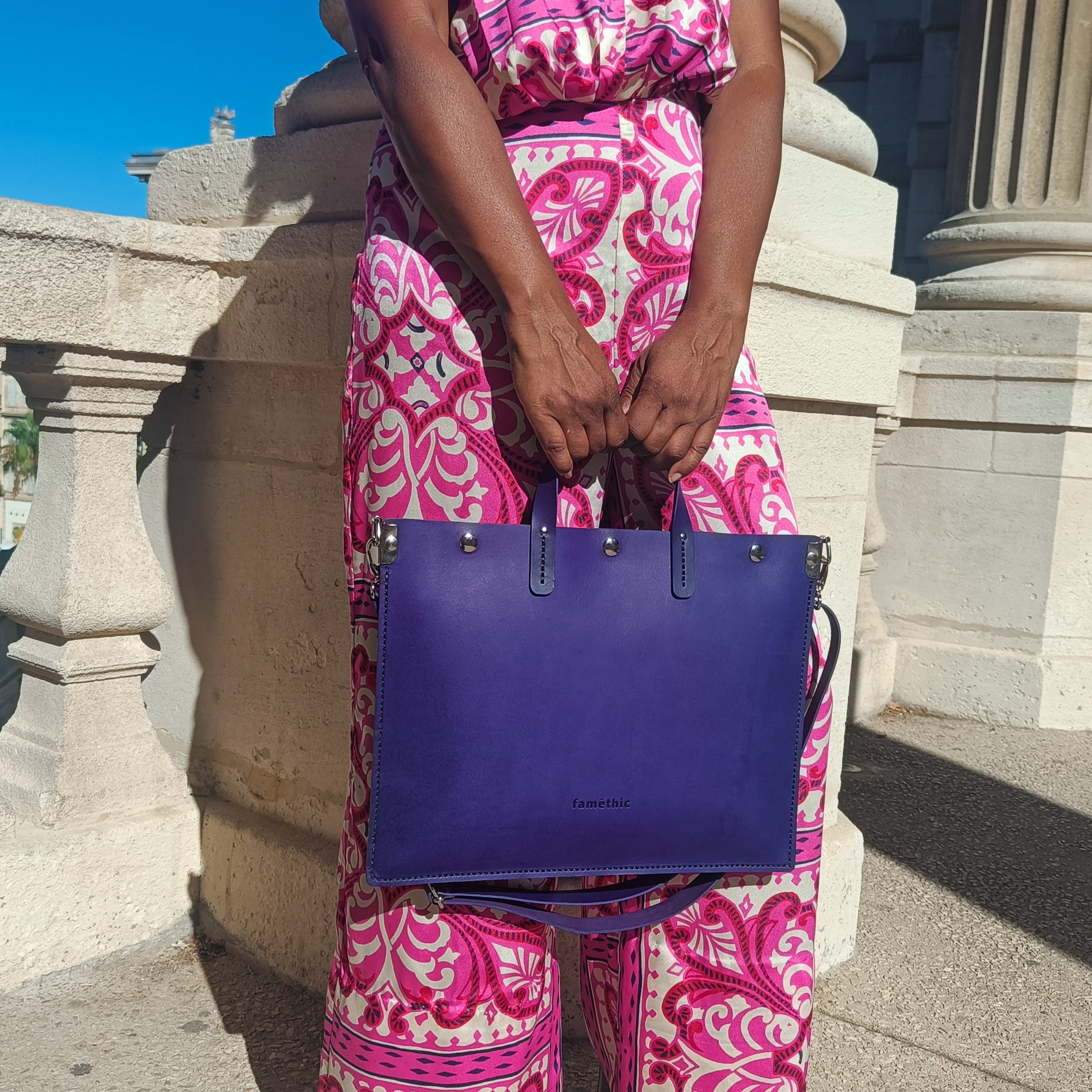 porte document maroquinerie artisanal éthique famethic artisan maroquinier cuir atelier responsable écoresponsable rouge