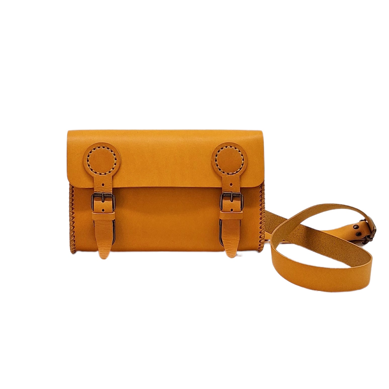 maroquinerie sac en cuir banane bandoulière sacoche cartable artisanal française cuir végétal faméthic passiflore jaune orange