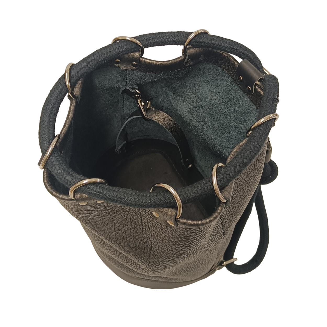 sac à dos marin noir bronze argenté camélée famethic maroquinerie cuir made in france fabrication française createur