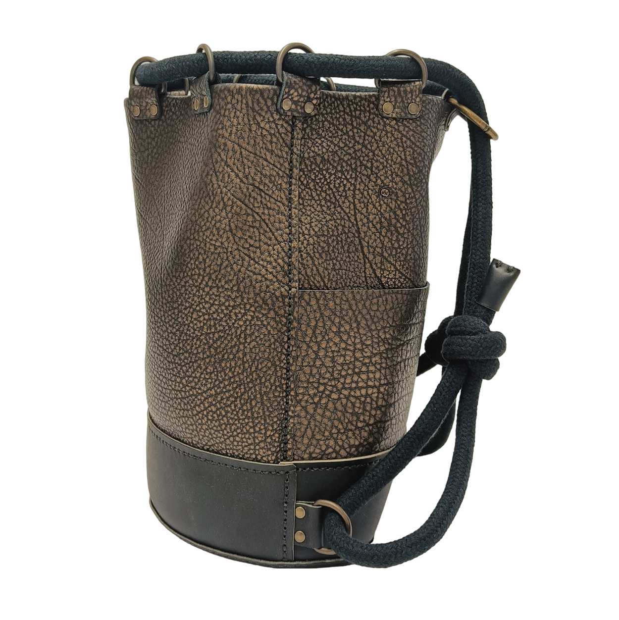 sac à dos marin noir bronze argenté camélée famethic maroquinerie cuir made in france fabrication française createur