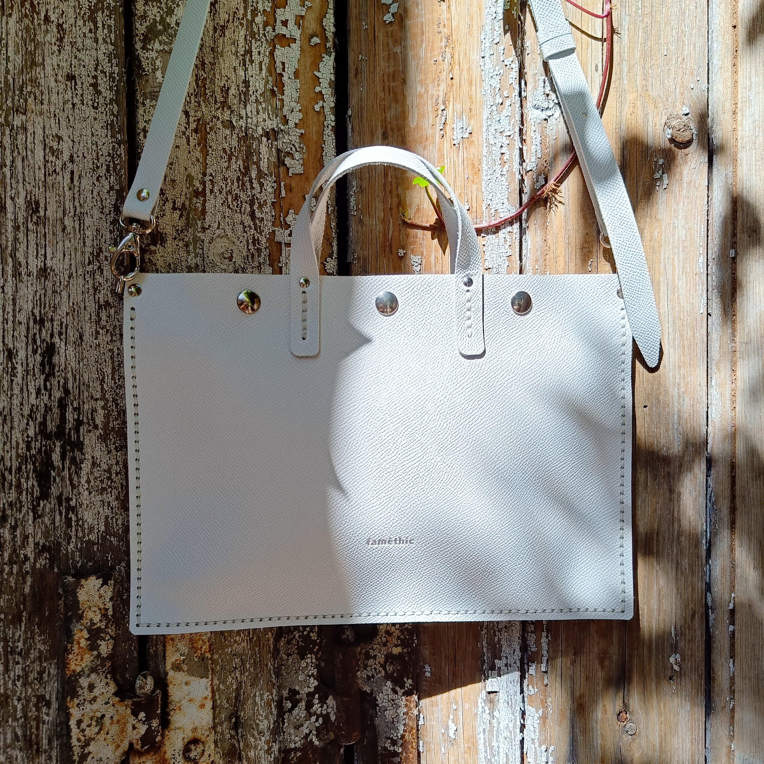sac à main mini-alfa faméthic maroquinerie éthique responsable cuir français made in france blanc bleu lavande rose
