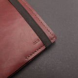 protège carnet cahier cuir sur mesure personnalisable cadeau note écriture dessin élastique maroquinerie artisanale faméthic français marseille inscription personnalisée