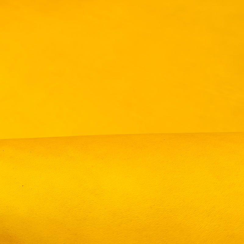 maroquinerie sac en cuir fabrication française artisanal cuir végétal faméthic petite centaurée gibecière jaune