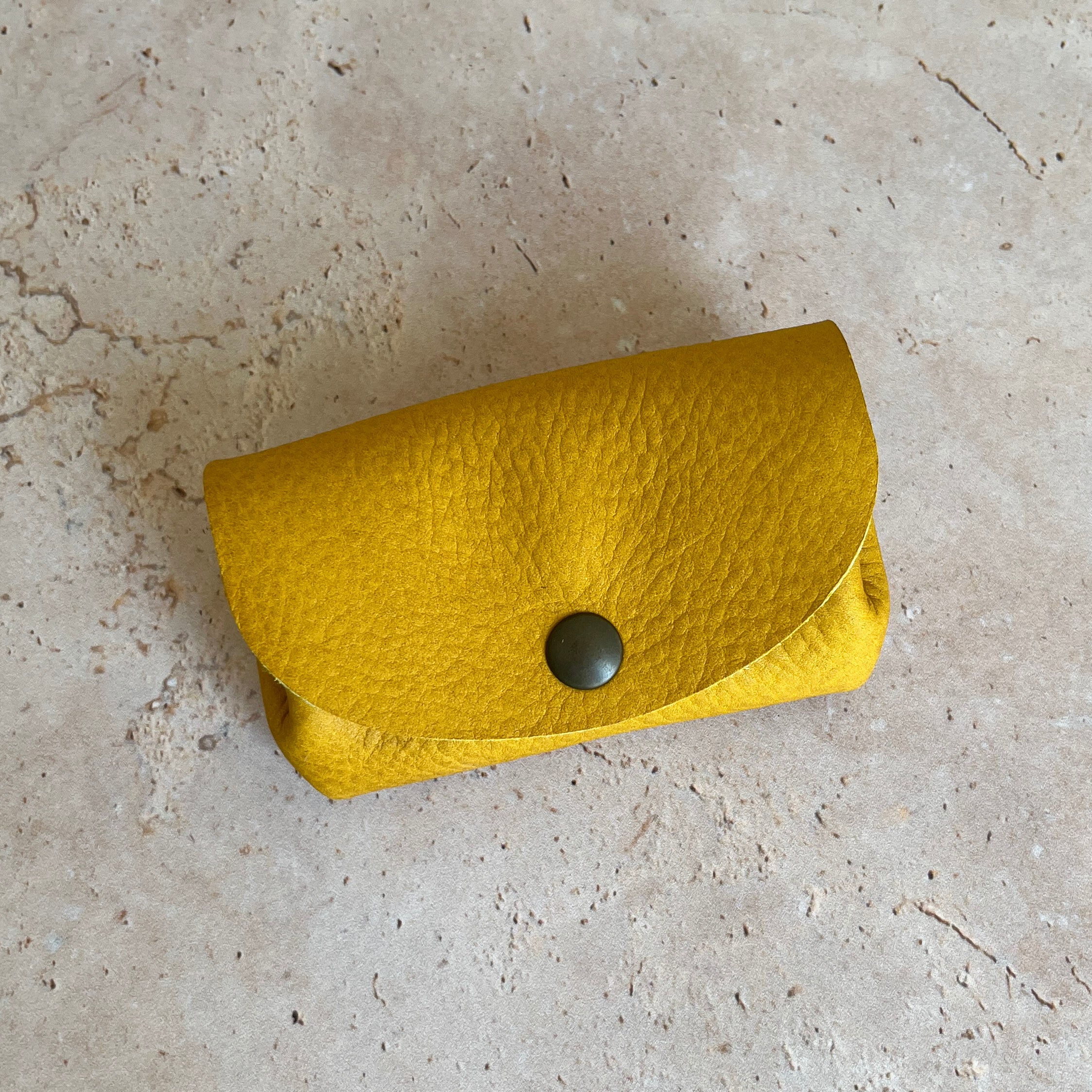 Porte-monnaie Ibéris | Taurillon nubuck jaune