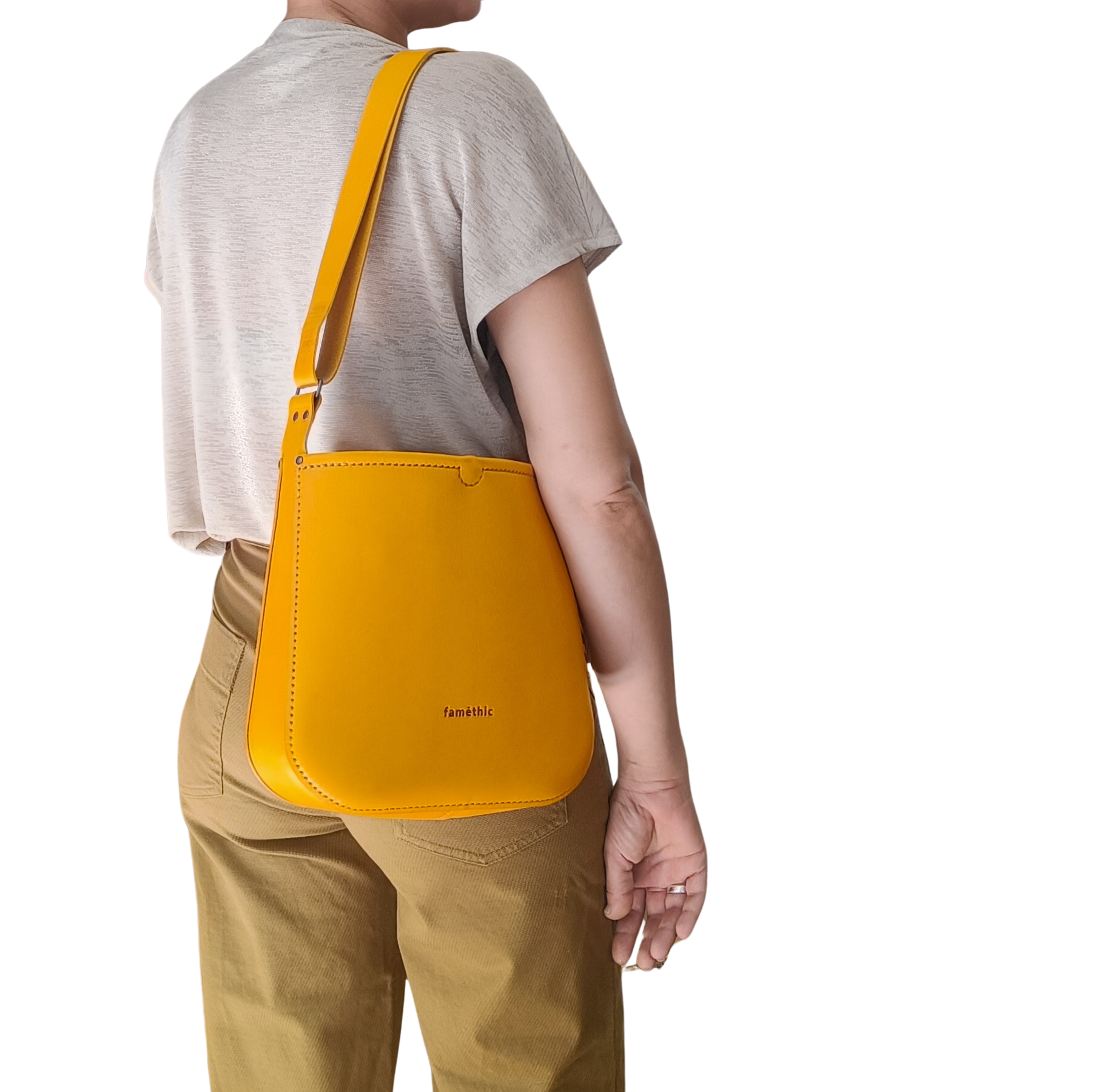sac besace en cuir bandoulière valériane faméthic maroquinerie française artisanal