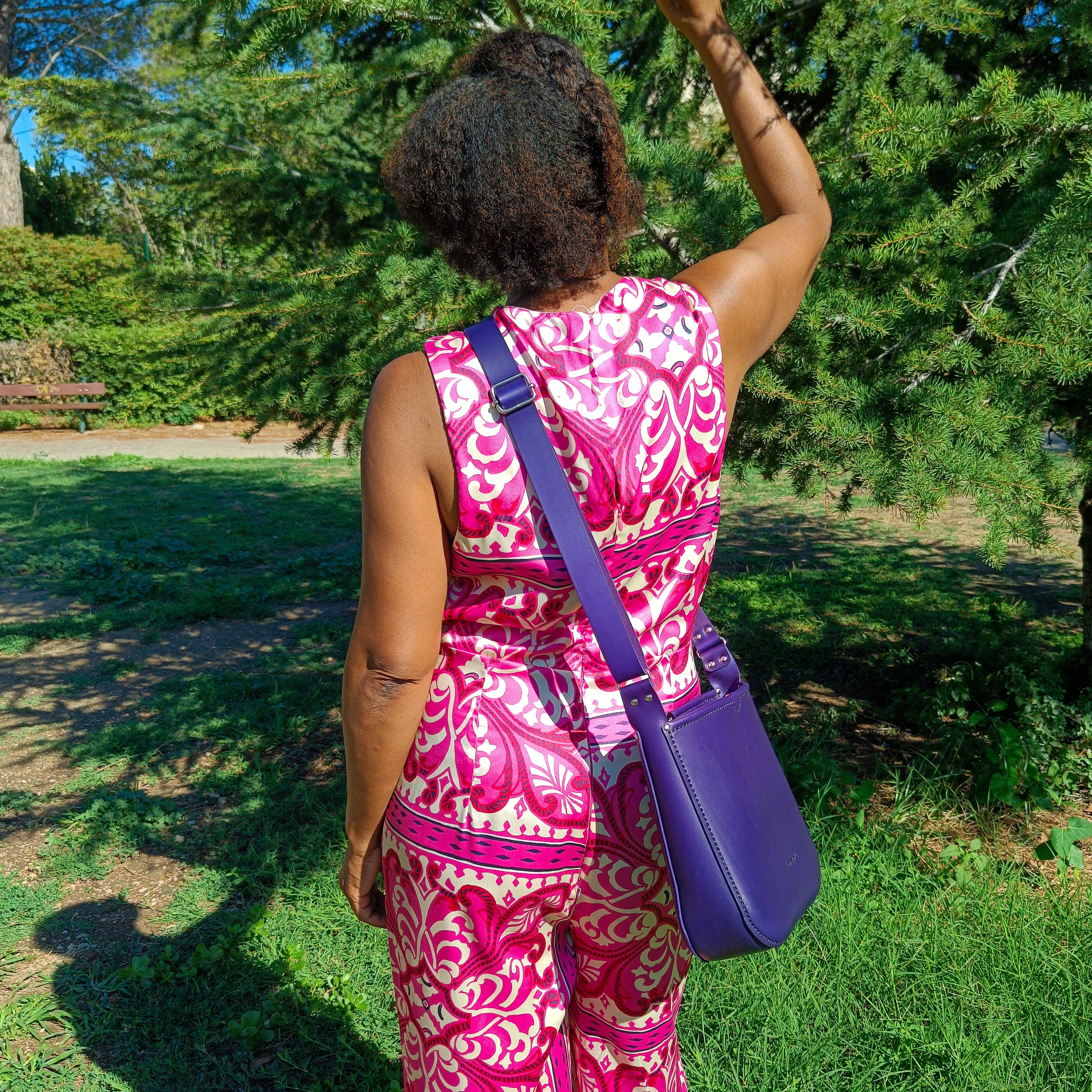 sac besace en cuir bandoulière valériane faméthic maroquinerie française artisanal