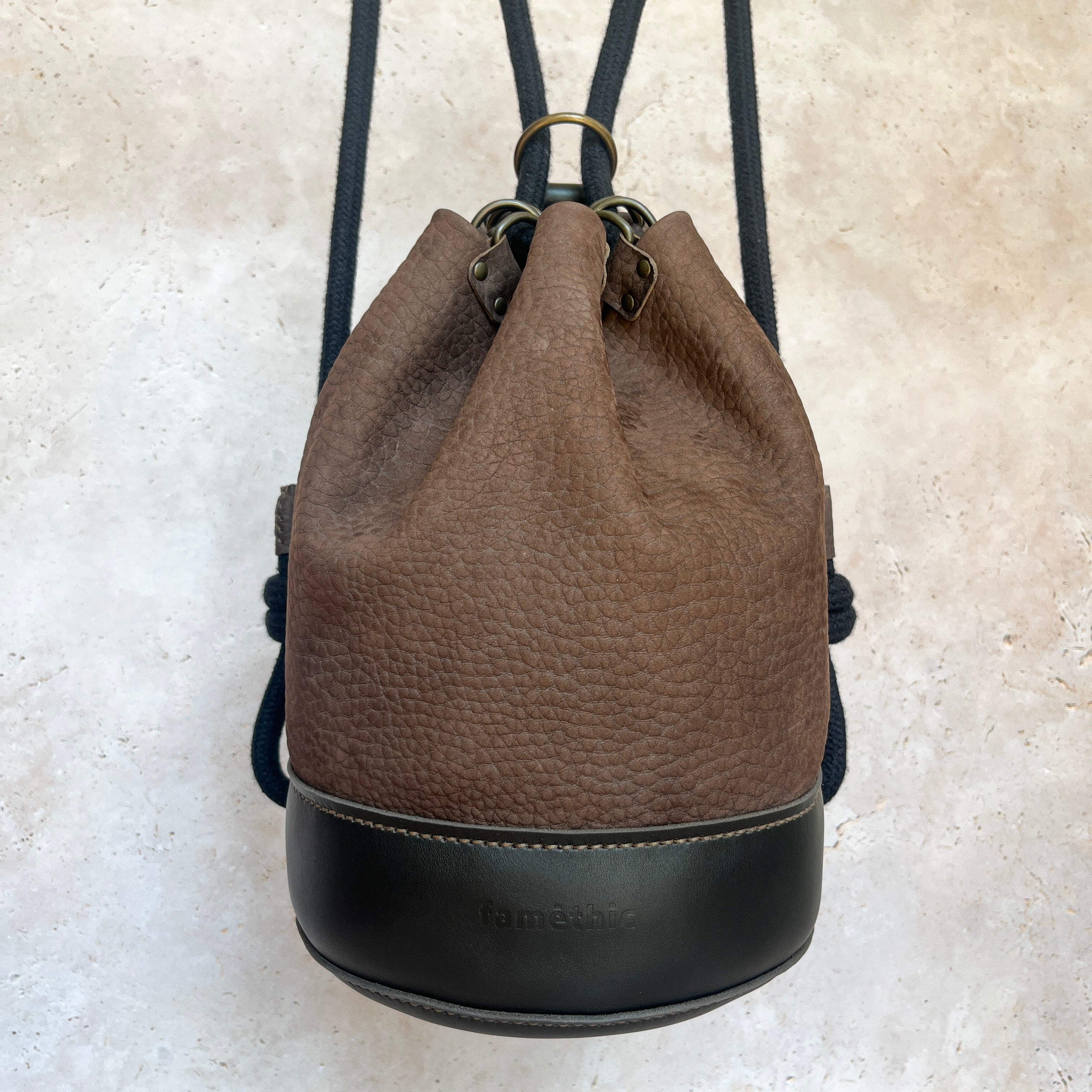 Sac à dos Camélée de la collection Terre Humaine vu de face