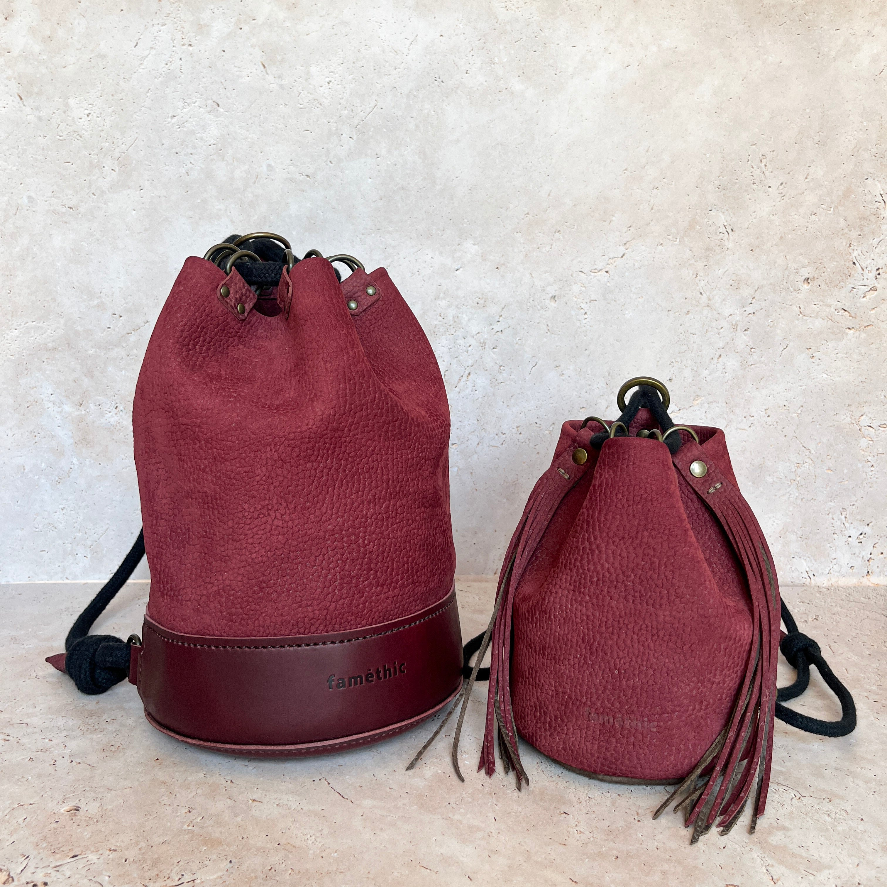 Différentes déclinaisons du sac à dos Camélée de la collection Terre Humaine