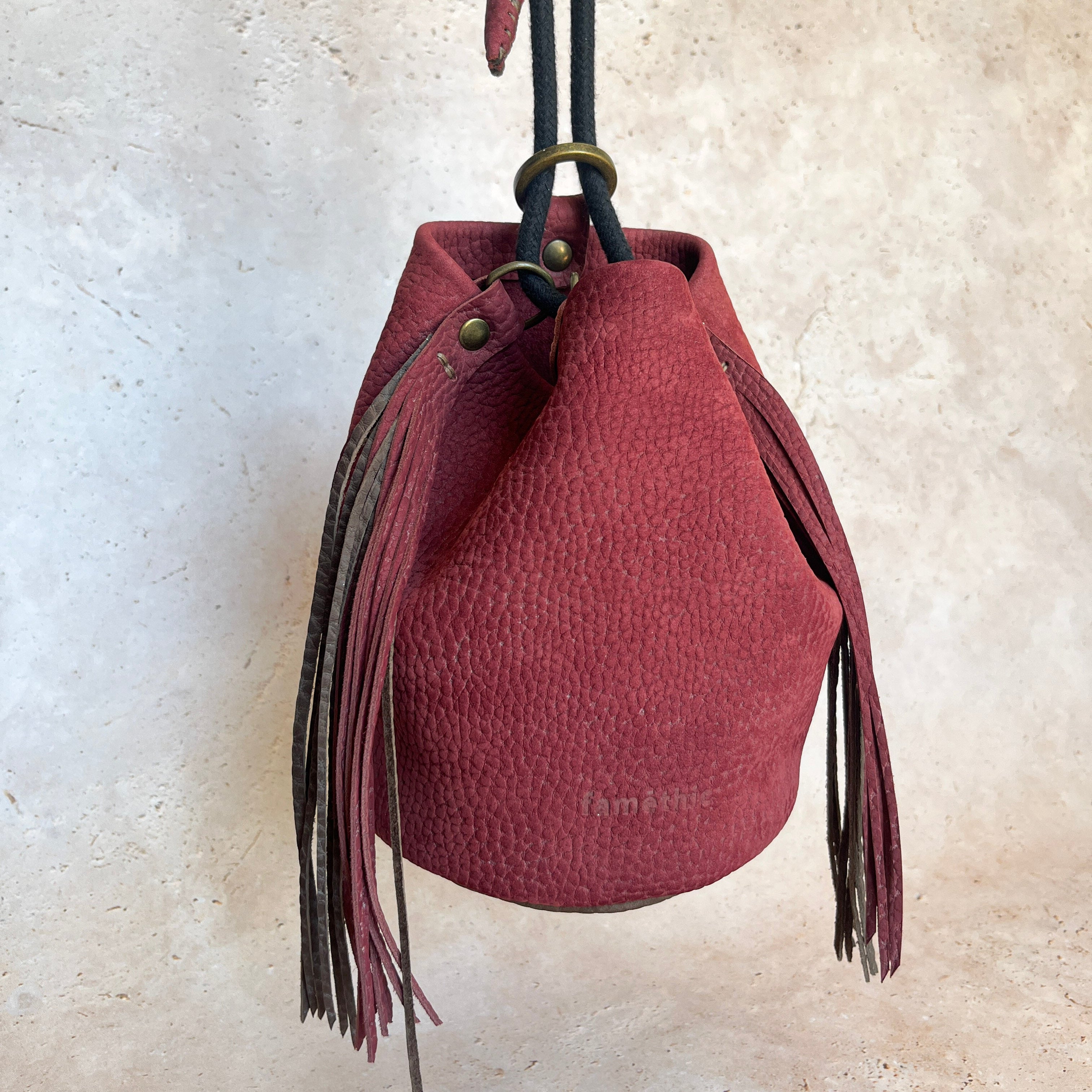 sac à dos Mini Camélée en cuir pleie fleur de la collection Terre Humaine vu de face