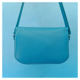 sac besace grande centaurée cuir turquoise collection marseille H2O maroquinerie