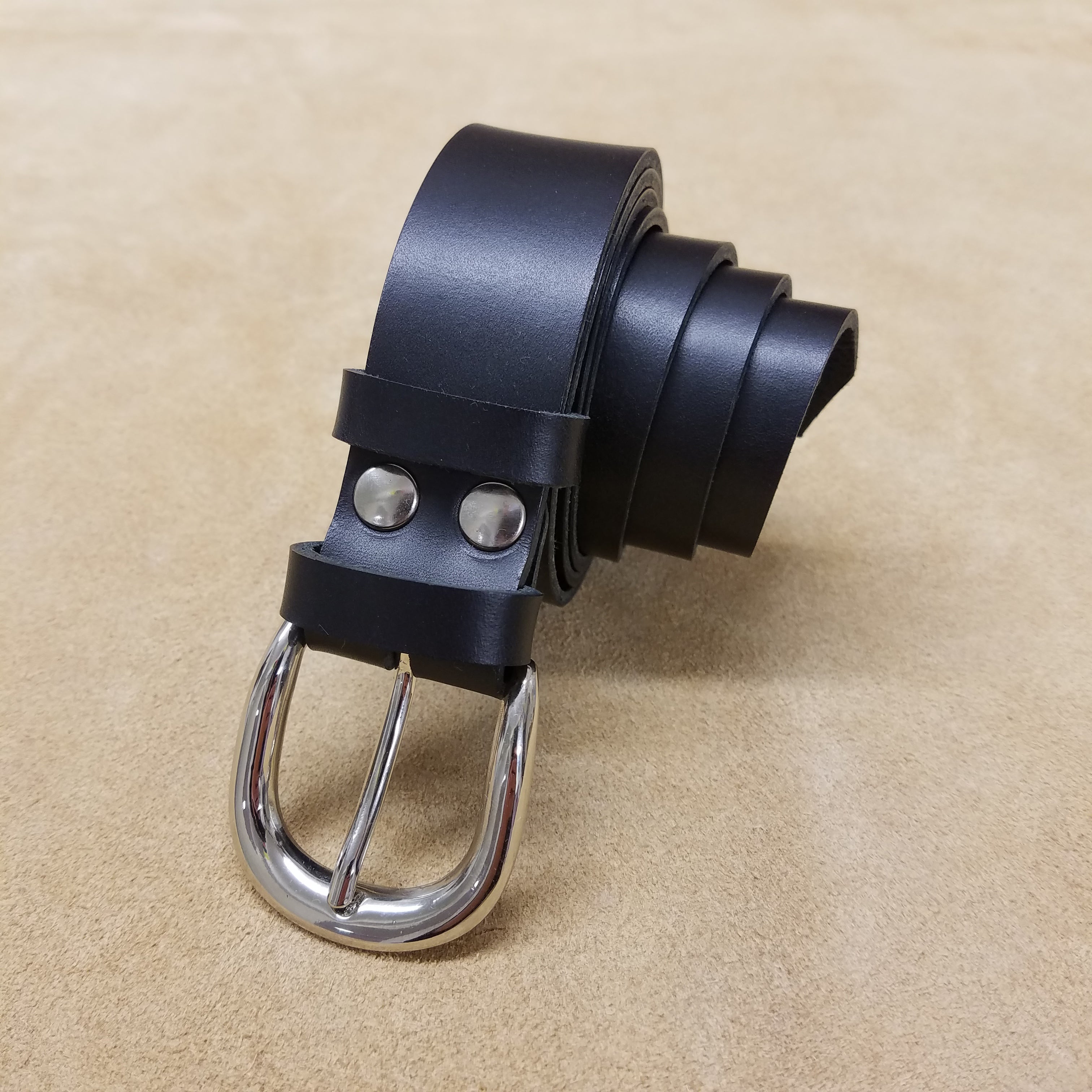 ceinture sur mesure cuir authentique fabrication artisanale famethic maroquinerie éthique française 