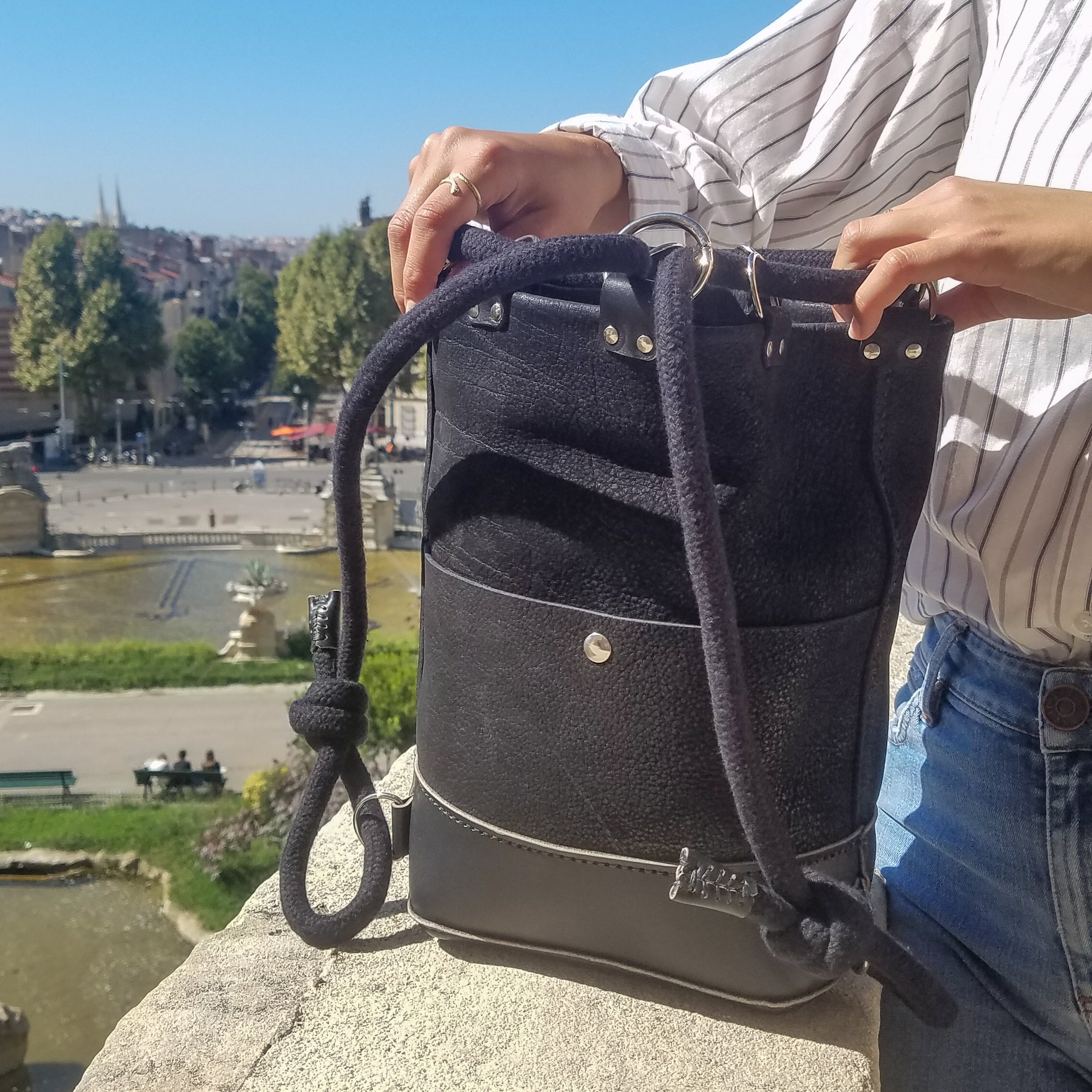 sac à dos sac seau cuir véritable original artisanal sacs bufflon tourillon faméthic famethic créateur marseille 