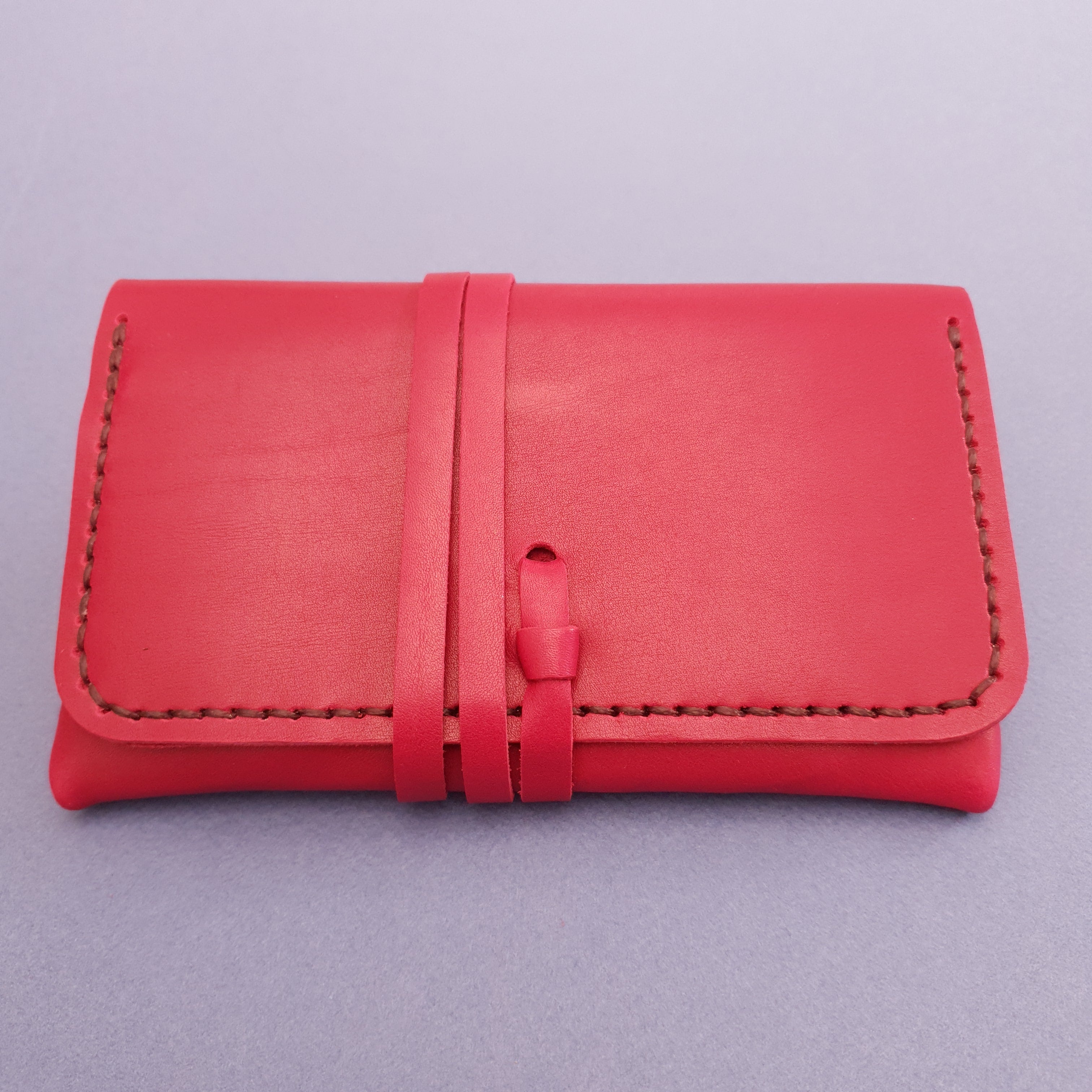 faméthic famethic cuir français maroquinerie éthique artisanale blague à tabac bruyère pochette