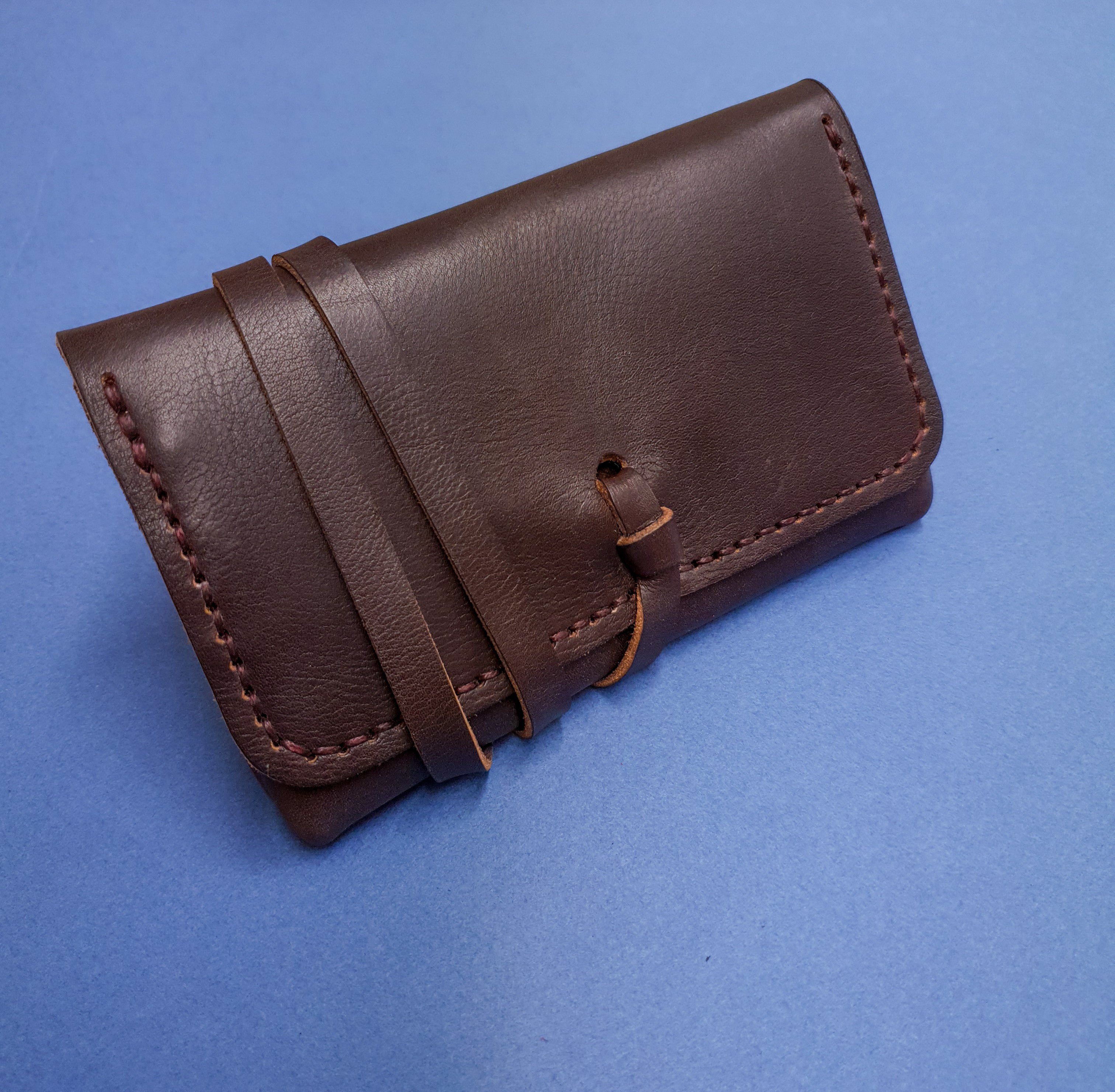 faméthic famethic cuir français maroquinerie éthique artisanale blague à tabac bruyère pochette