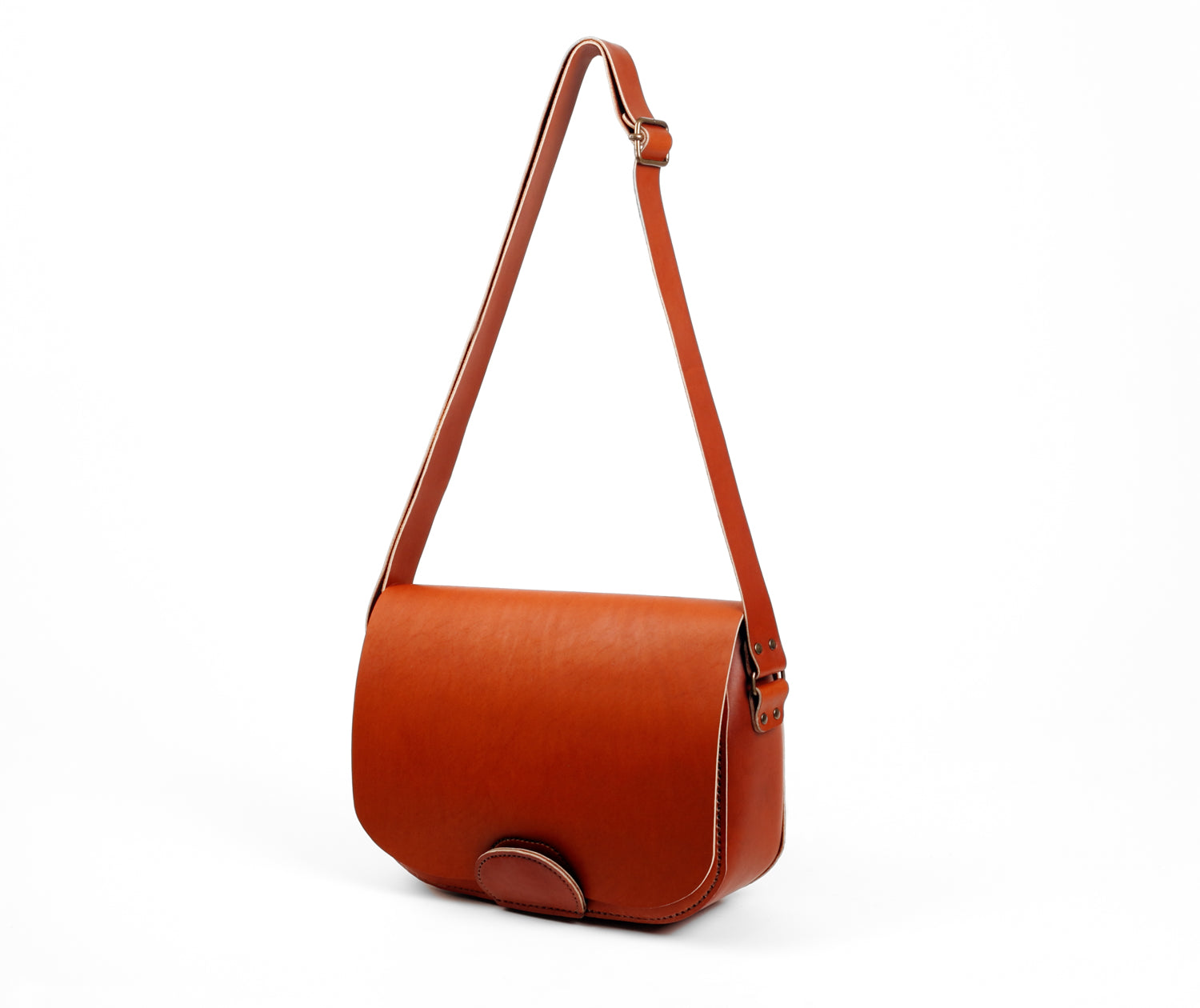 maroquinerie artisanal éthique famethic artisan maroquinier cuir atelier